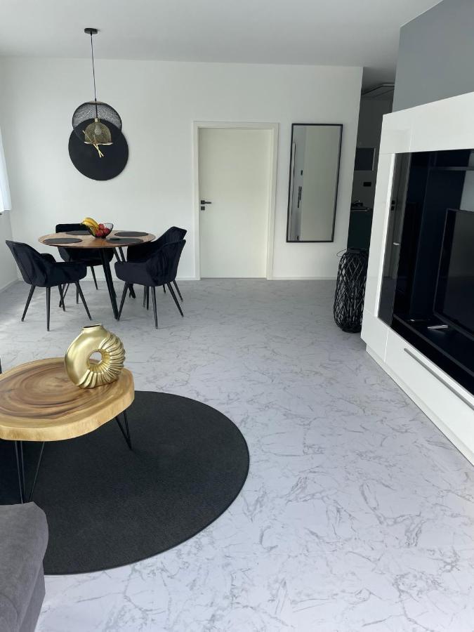 Apartments Saaldorf-Ferienhaus Mit 6 Apartments 45Qm-120Qm Direkt Am Thueringer Meer-Bleilochtalsperre 바트 로벤슈타인 외부 사진